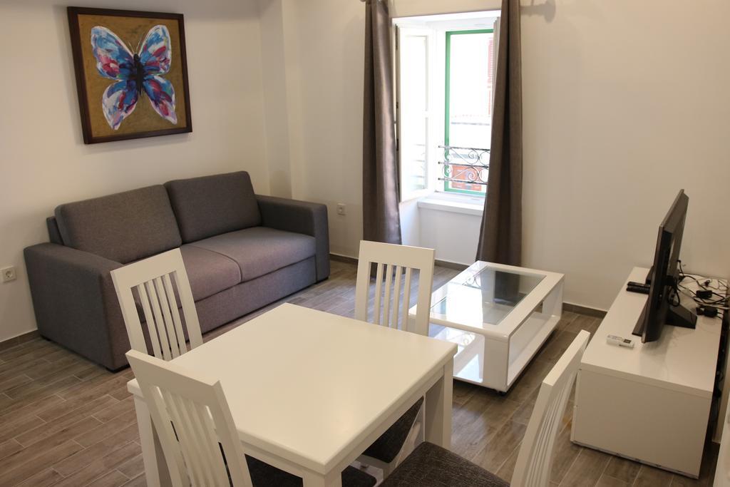 Centar Vodice Apartmani Phòng bức ảnh