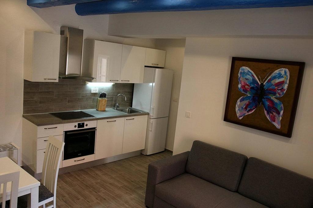 Centar Vodice Apartmani Phòng bức ảnh